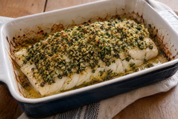 Pescado al horno con costra de perejil