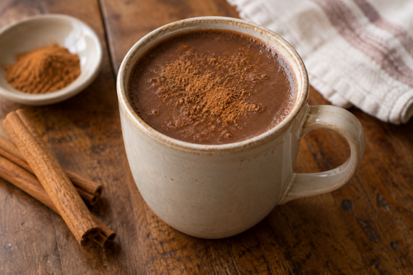 Chocolate caliente con canela